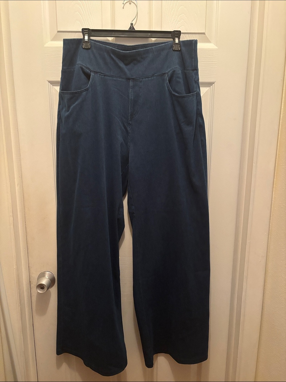 Source Unknown Wide-Leg Corduroy Jeans in Deep Blue